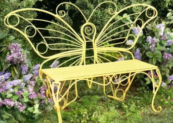 Ưu và nhược điểm khi sử dụng ghế sân vườn bằng sắt