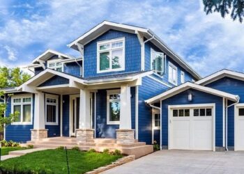 Kinh nghiệm sơn mặt tiền nhà màu xanh dương ấn tượng